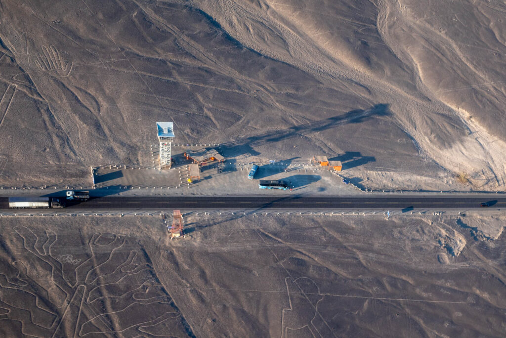 Luftaufnahme Panamericana bei Nazca Linien Peru