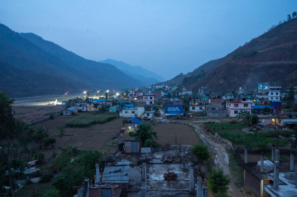 Ramecchap Airport Nepal zur blauen Stunde